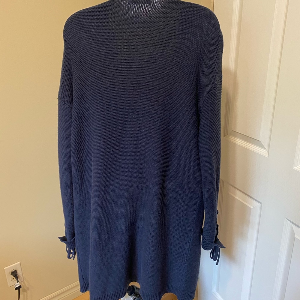 Cardigan - Picture 5 of 7